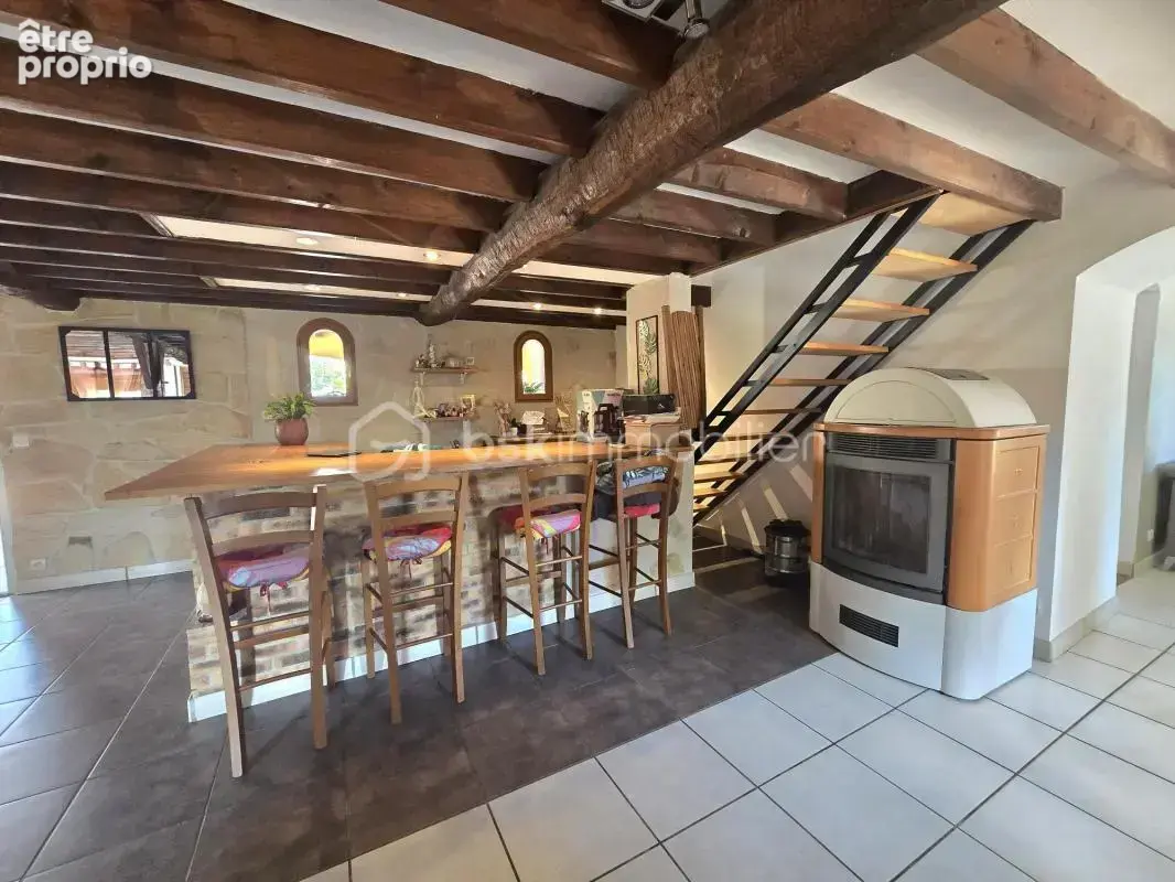 Maison de caractère 150 m² + dépendances – Parcelle 2 072 m² – Brugheas (03) - photo 4