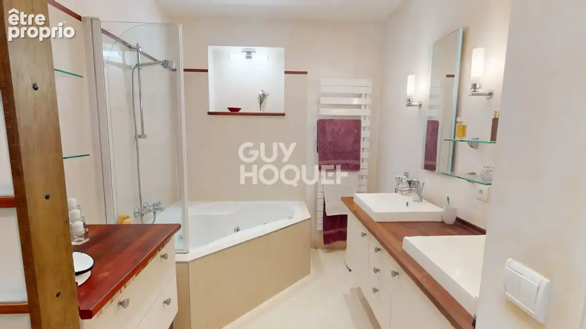 Maison de 200m2, piscine, garage, au calme - photo 12