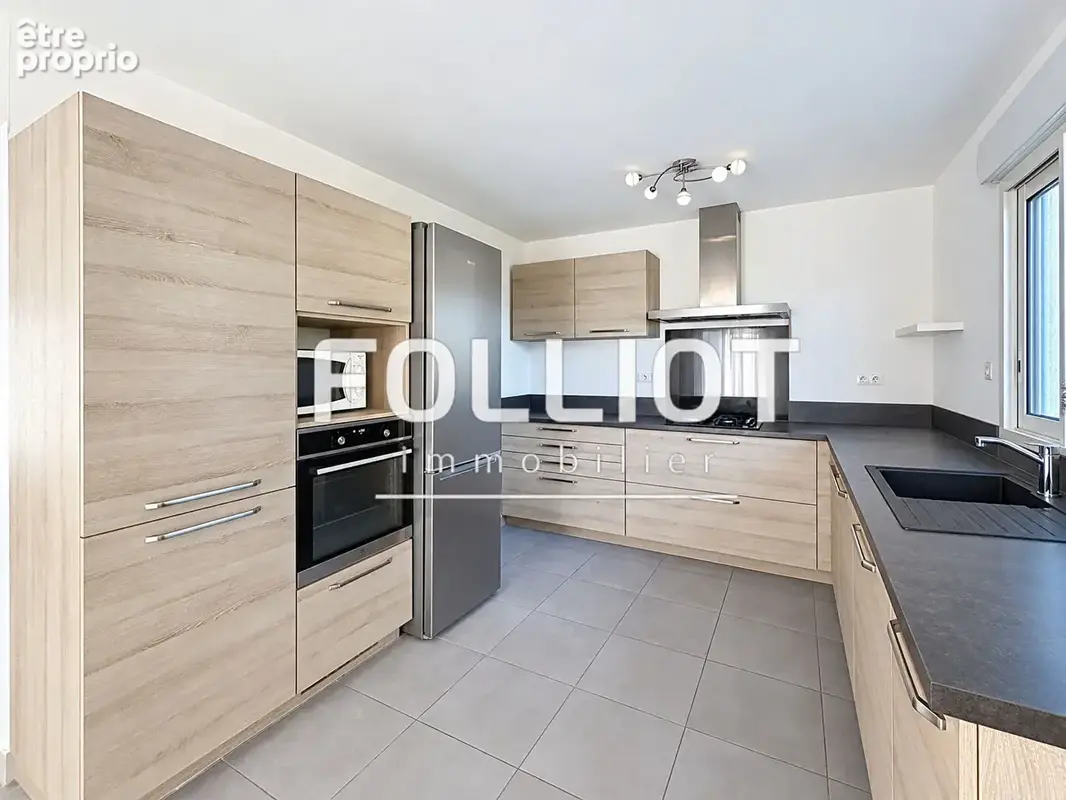 Maison familiale spacieuse à vendre à Chanteloup - Réf 148832 - photo 4