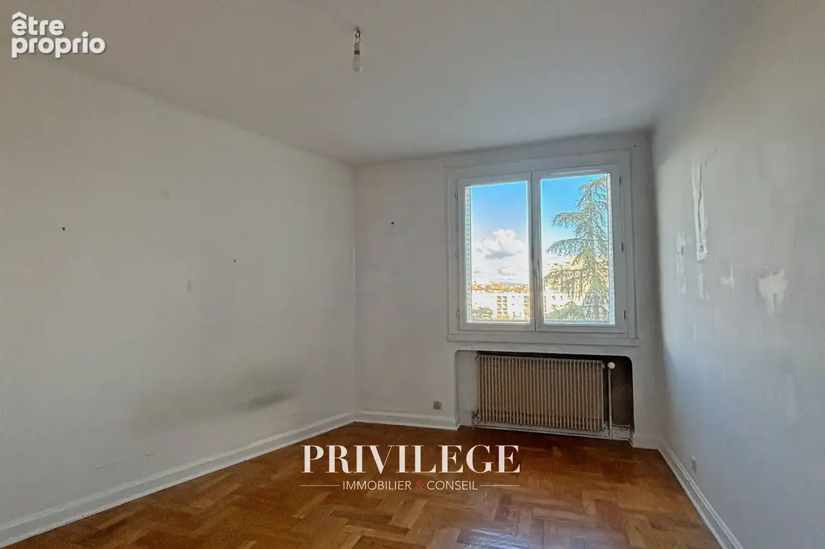 Appartement de 100 m2 avec terrasse - photo 9