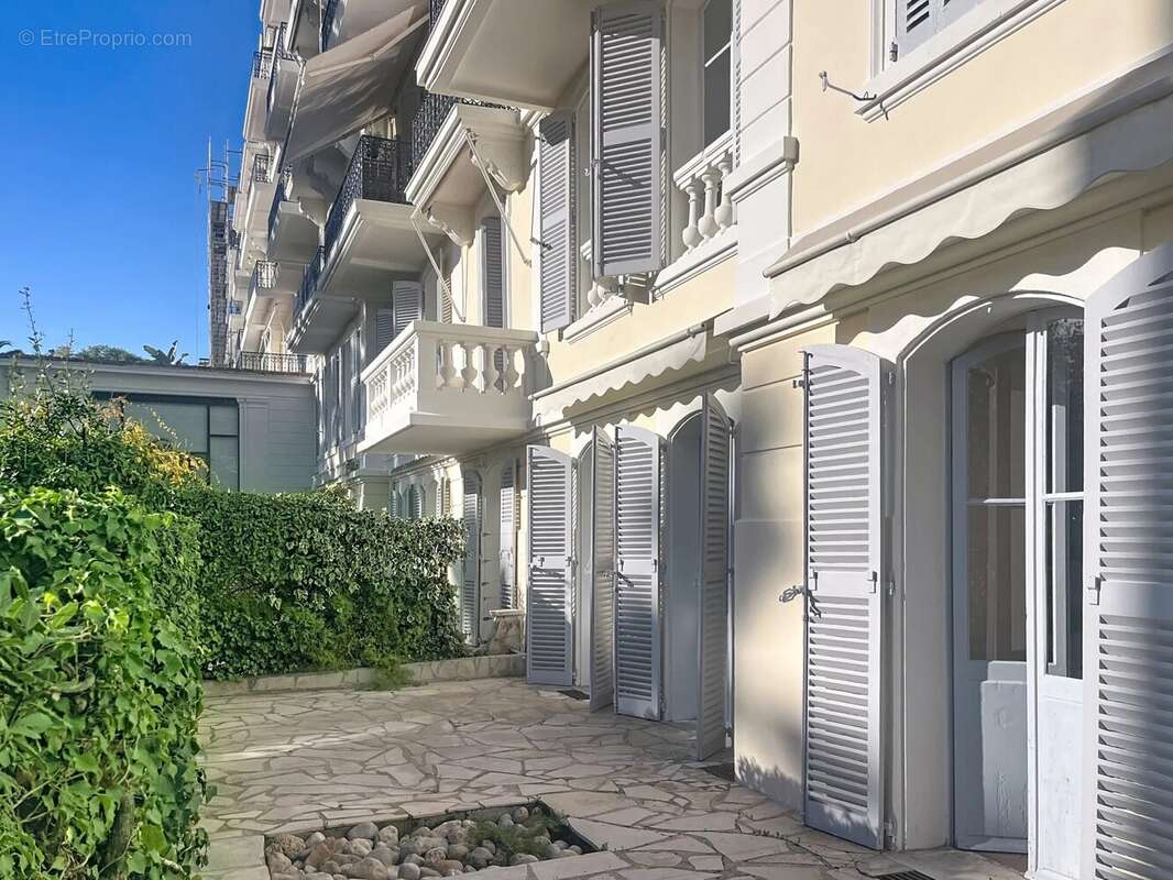 Appartement à CANNES
