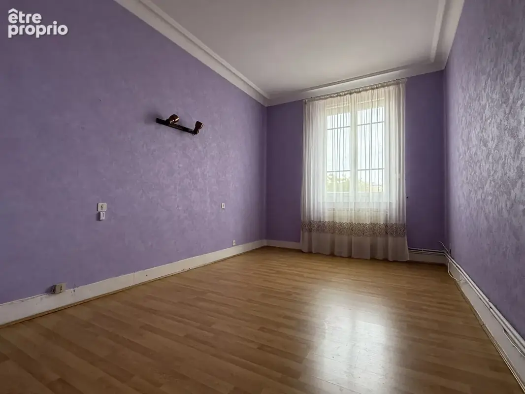 Appartement t4 - proche gare a rafraichir - photo 7