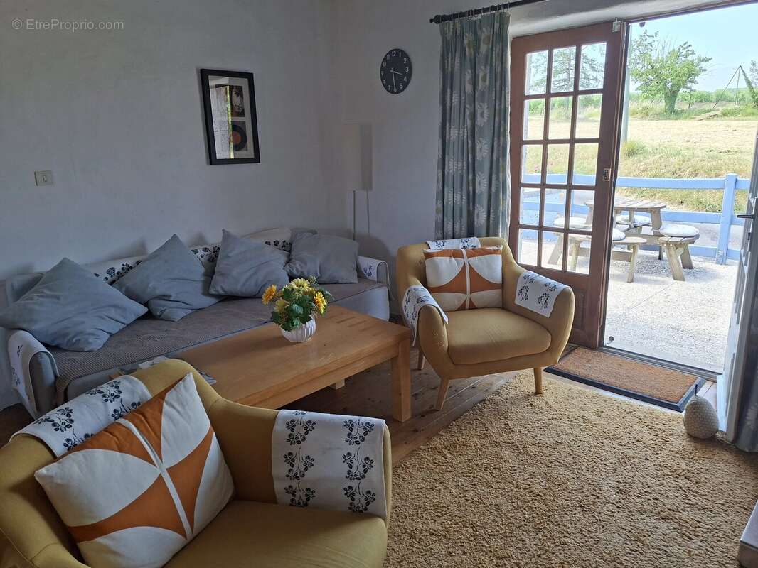Propriété en pierre en excellent état avec piscine chauffée - photo 5