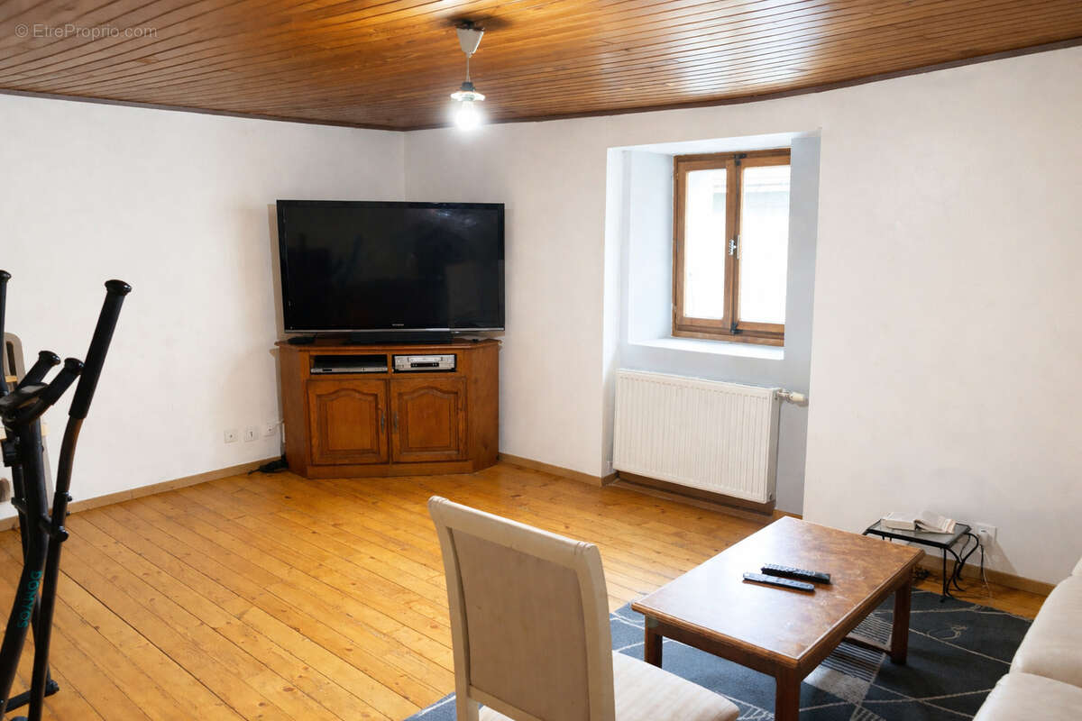 Maison à BONNE