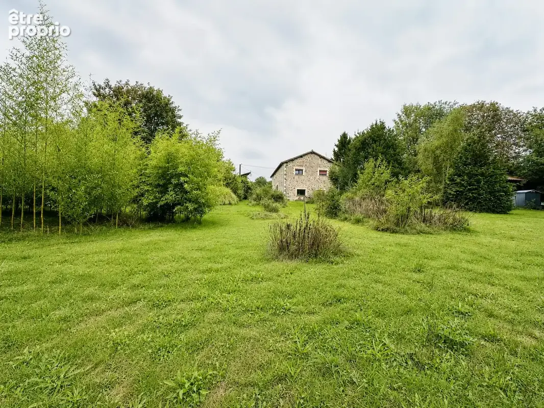 Maison 9 pièces 219 m² à vendre à Busserolles (24360) - photo 5