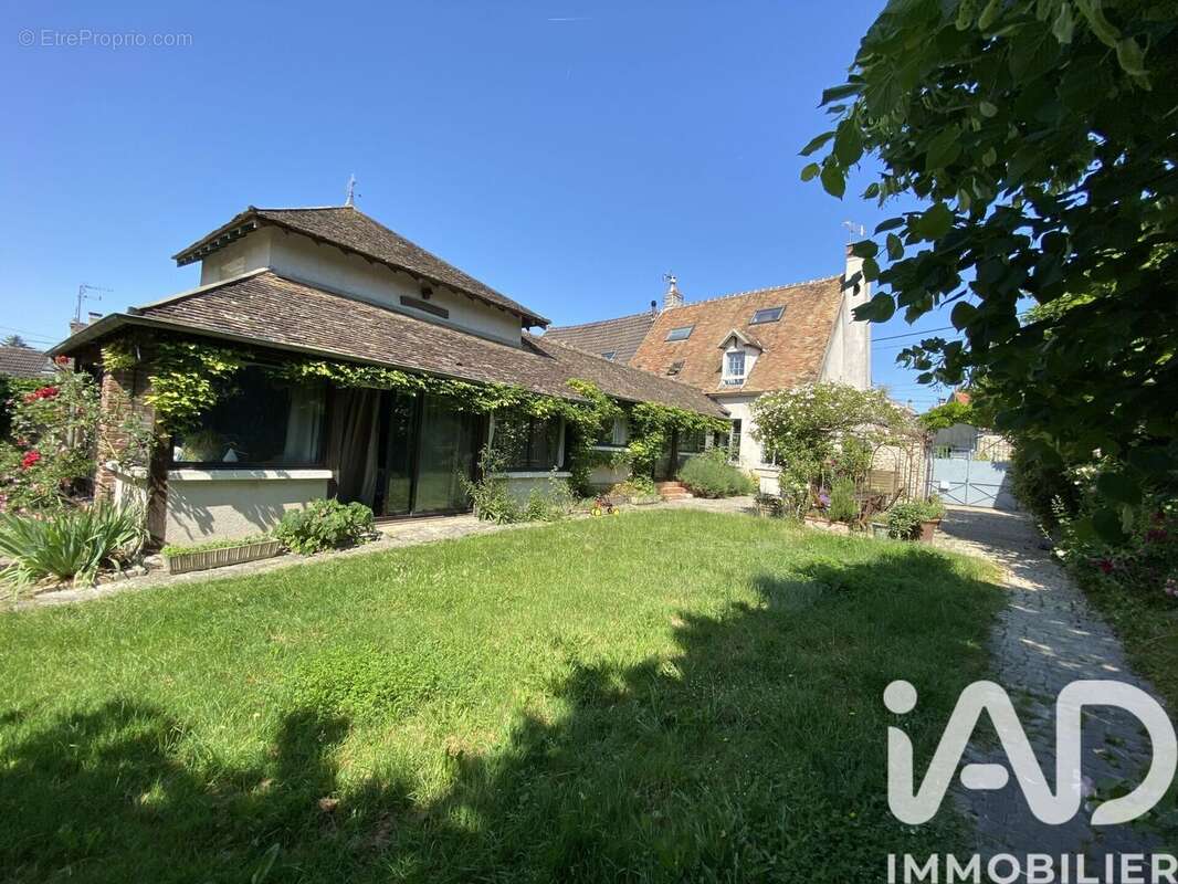 Photo 4 - Maison à SAINT-FARGEAU-PONTHIERRY