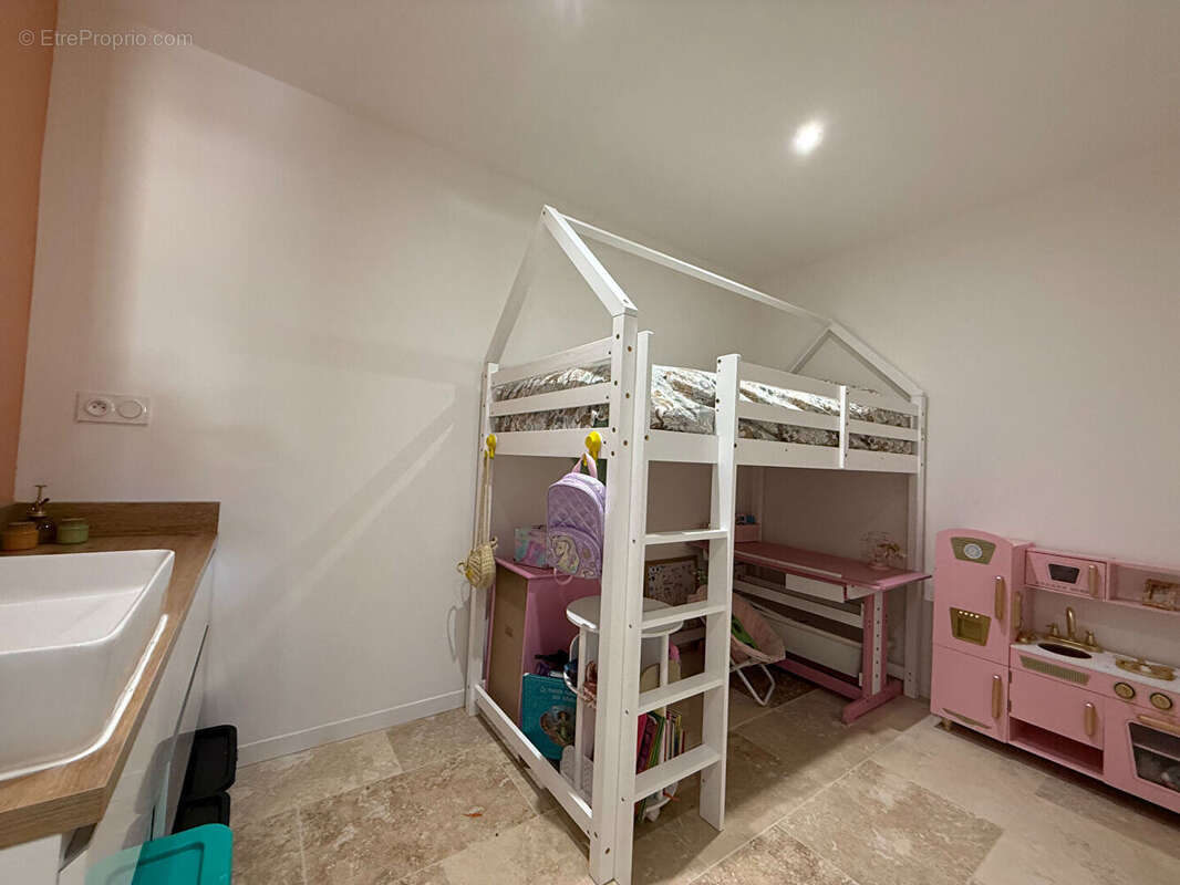 Appartement à SAINT-MANDRIER-SUR-MER