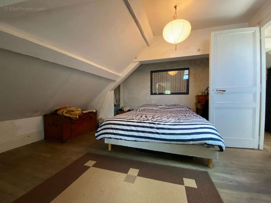 Maison à BOURG-DE-PEAGE