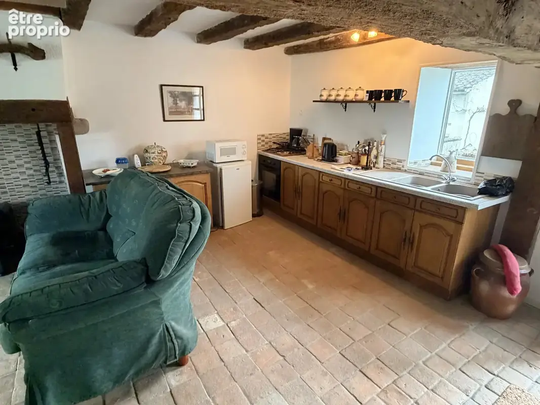 Maison de campagne avec maison d'amis attenante, terrain et enclos - photo 10