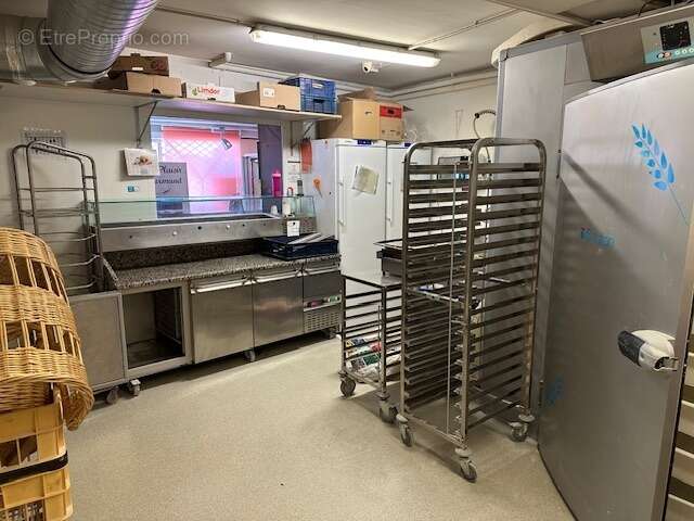 A vendre - boulangerie patisserie - centre ville - photo 6