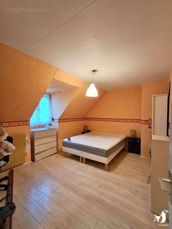 Maison à NEUVILLE-SAINT-REMY