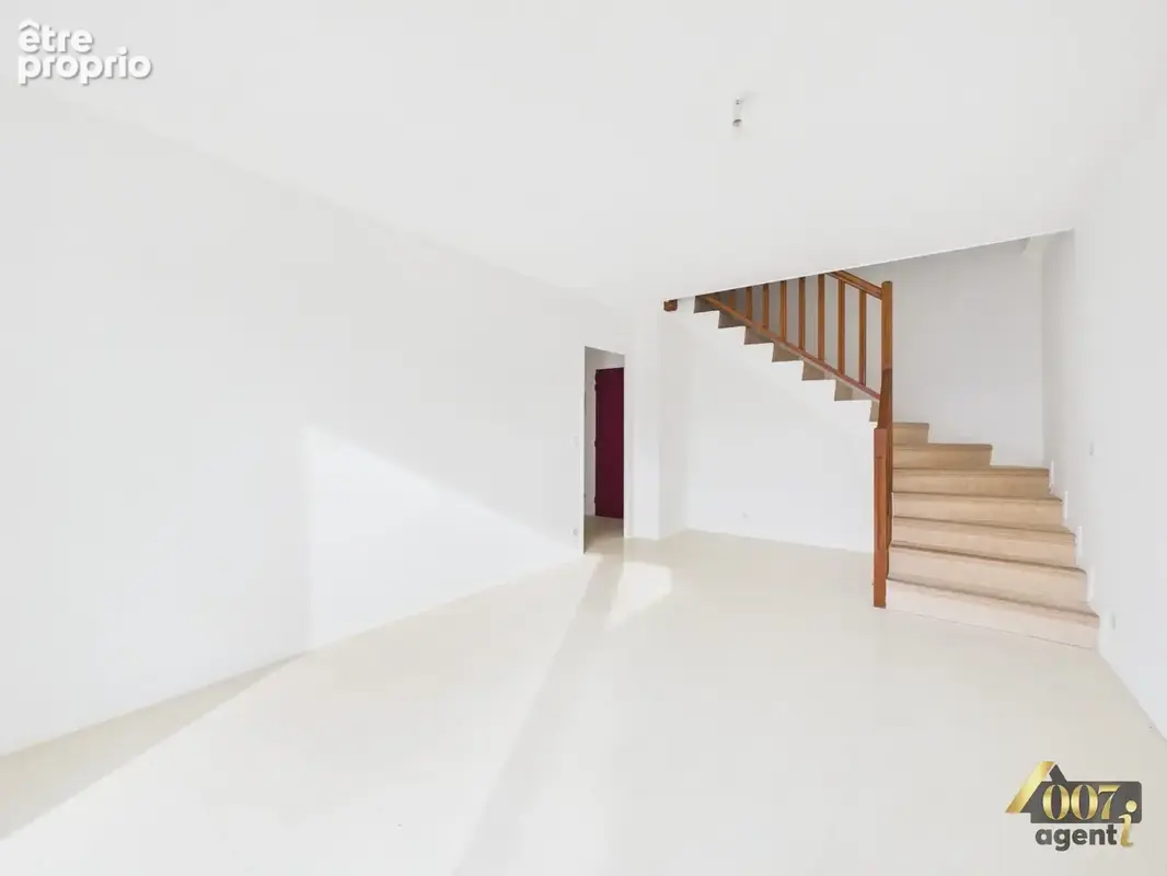 Appartement 4 pièces 70 m² à vendre à Bassens (73000) - photo 2