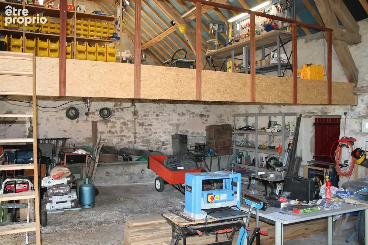 Echassieres - Magnifique ferme rénovée avec une vue imprenable sur un terrain de 2800 m2 - photo 31