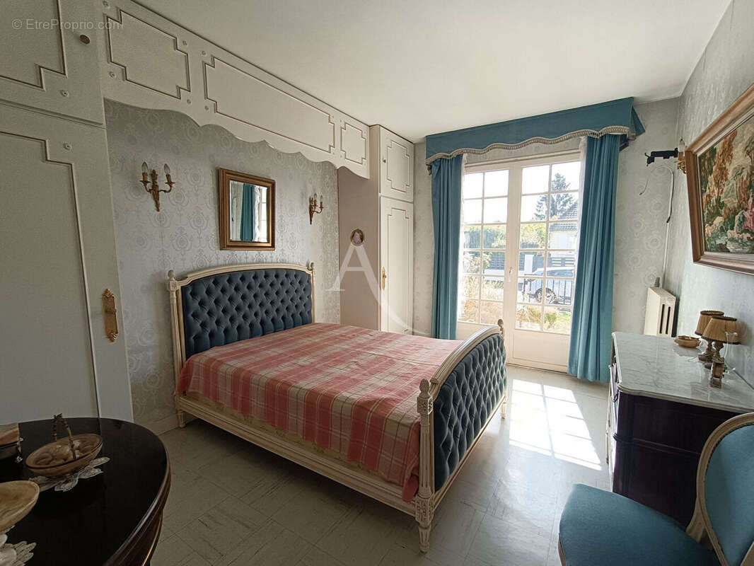 Maison à VAIRES-SUR-MARNE