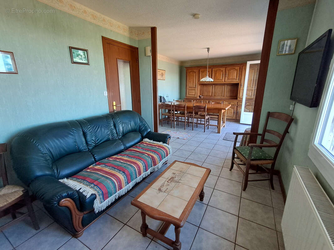 Maison à JAUNAY-CLAN