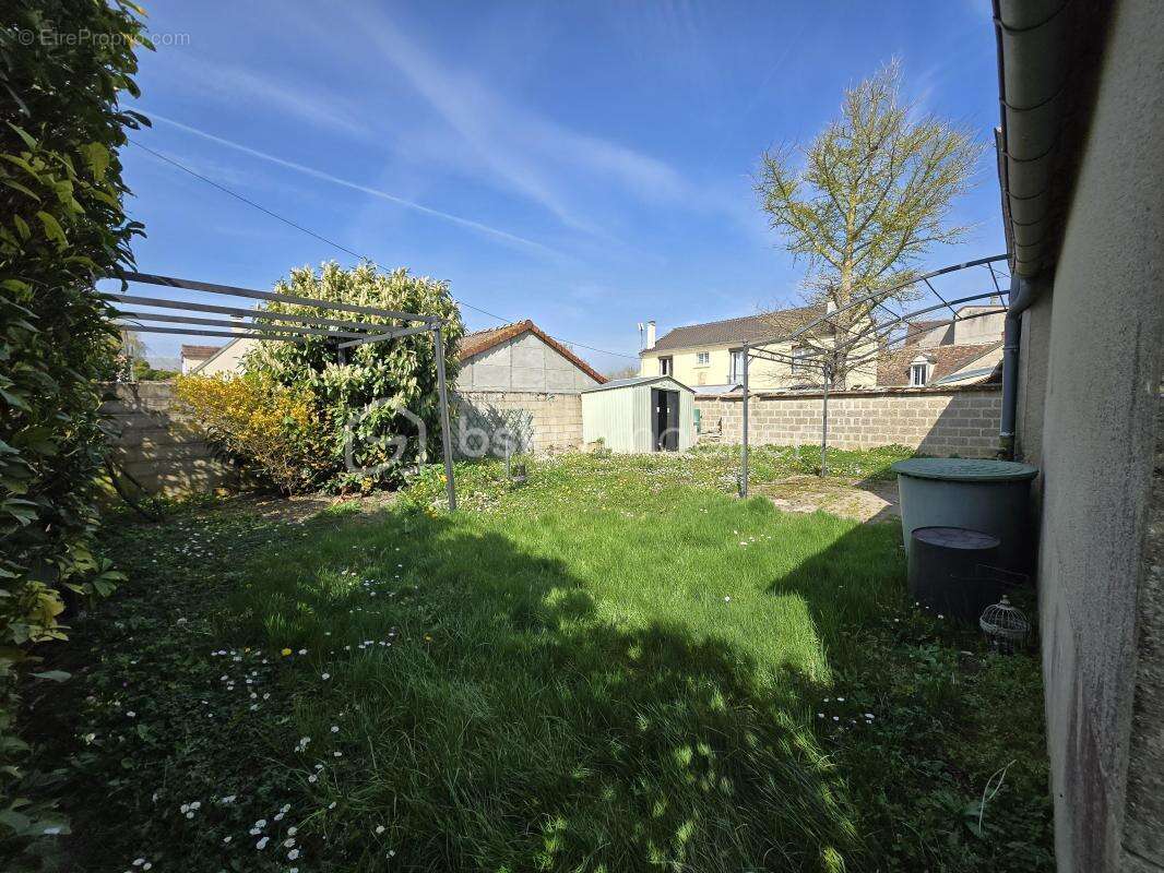 Maison à BRAY-SUR-SEINE