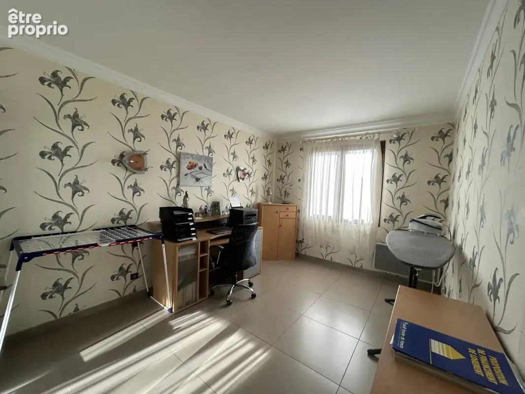 Maison t7 de 190m2 - photo 4