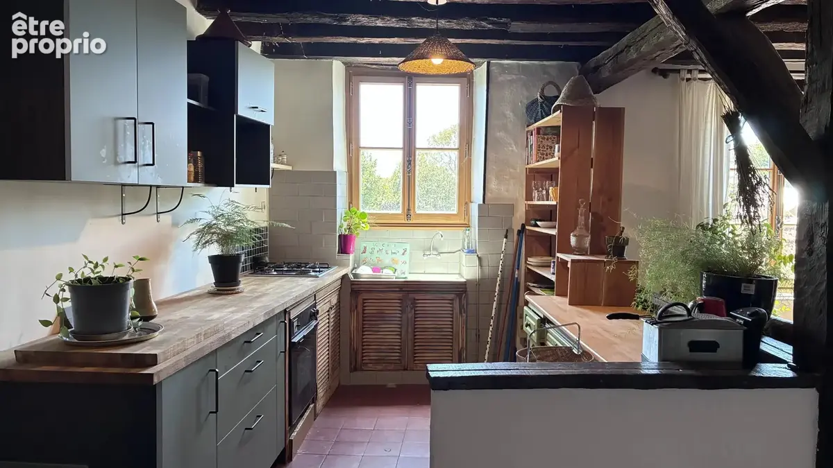 Maison de ville rénovée, cité de l'écrit à Montmorillon - photo 3