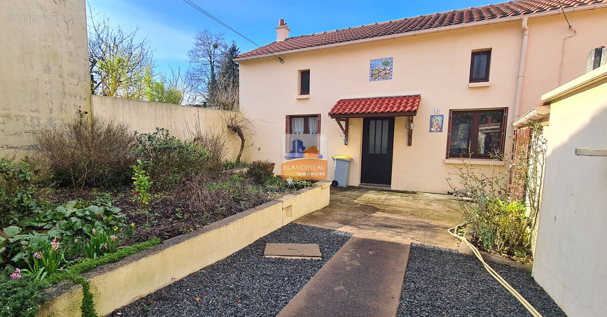 Maison à SAINT-JEAN-DE-BOISEAU