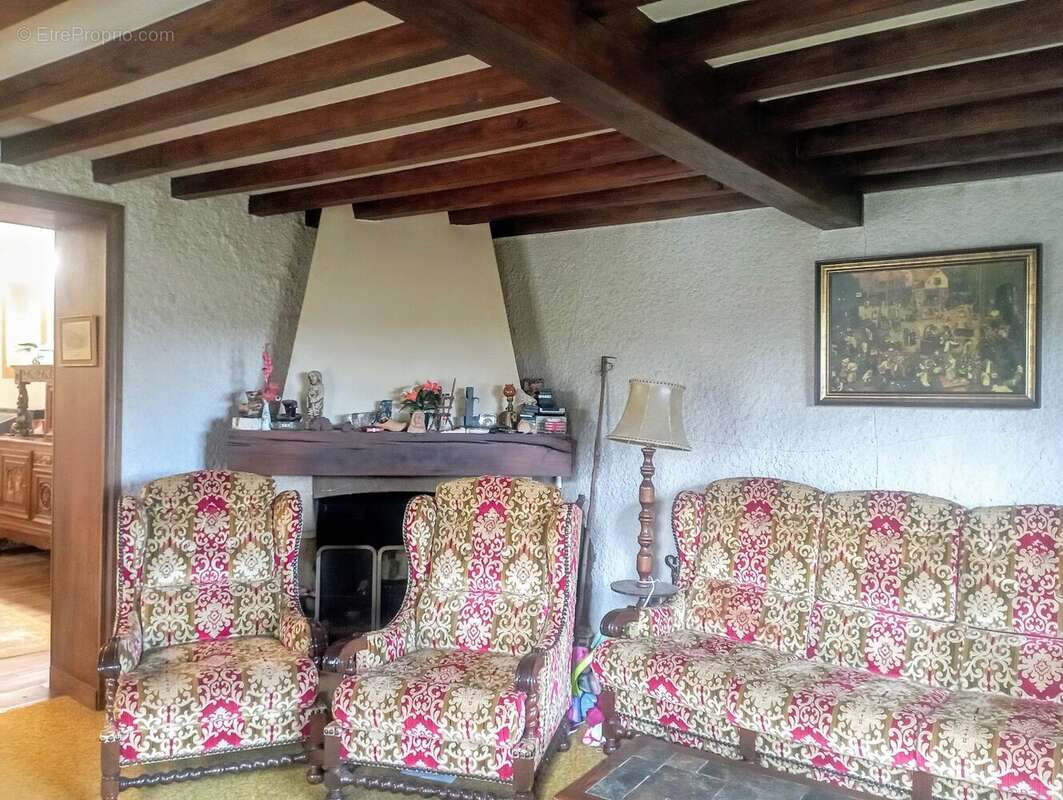 Maison de caractère sur terrain arboré constructible - photo 7