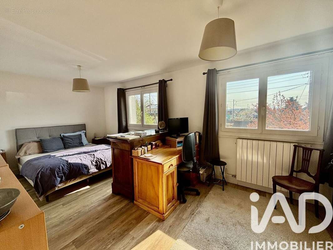 Photo 9 - Maison à TAVERNY