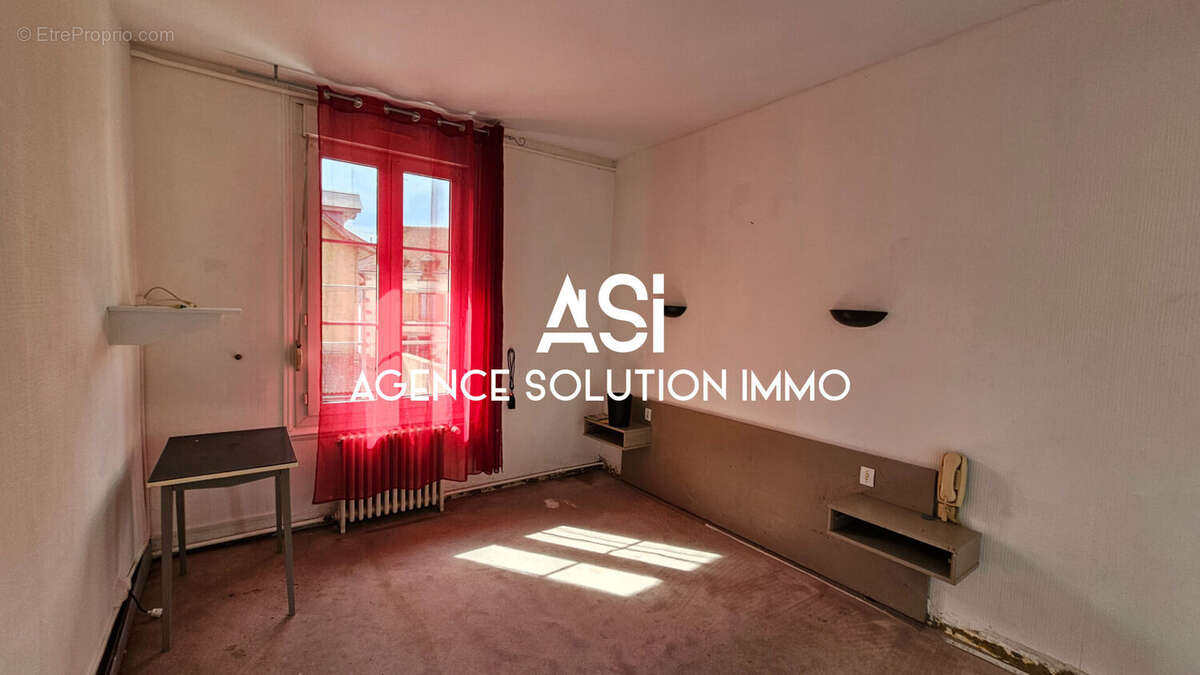 Appartement à FRESNAY-SUR-SARTHE