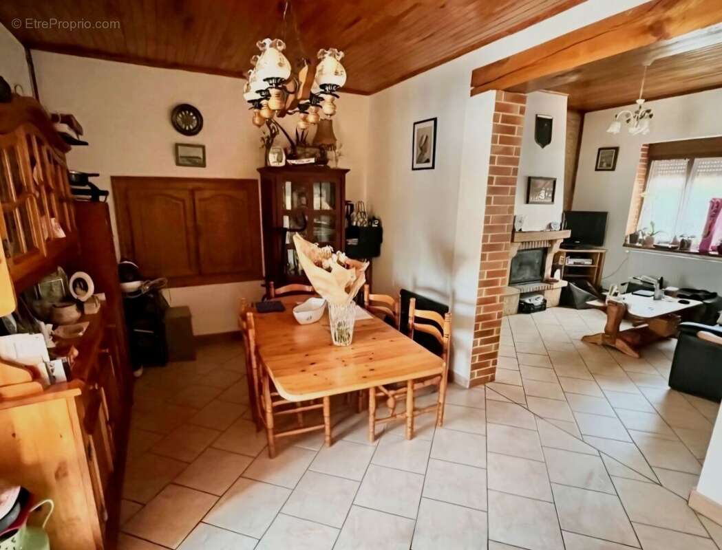 Maison à LE NOUVION-EN-THIERACHE