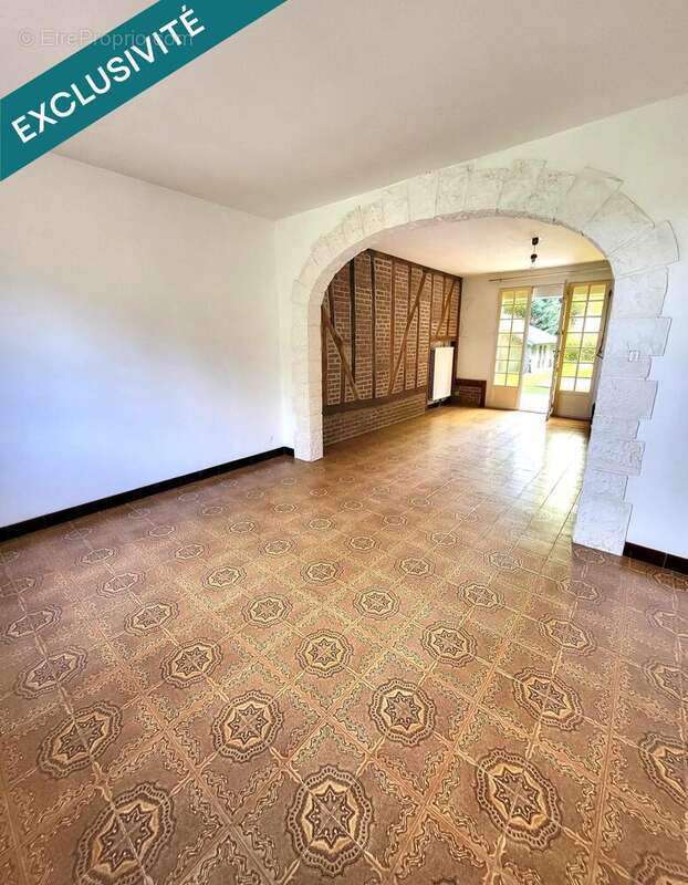 Photo 3 - Maison à MAILLY-MAILLET