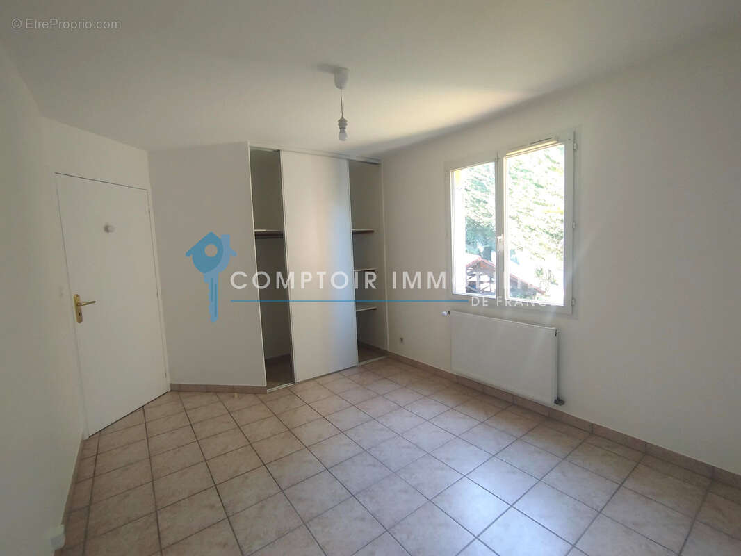 Appartement à TULLINS