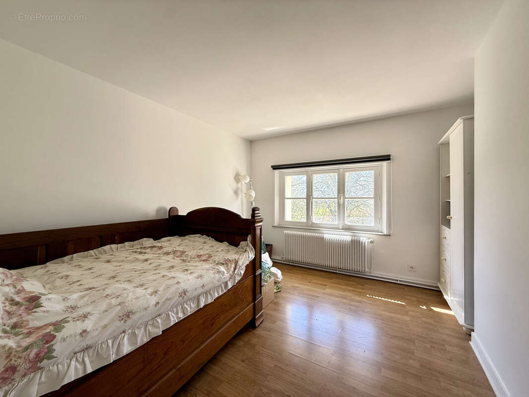 Maison à CHATEAUNEUF-EN-THYMERAIS