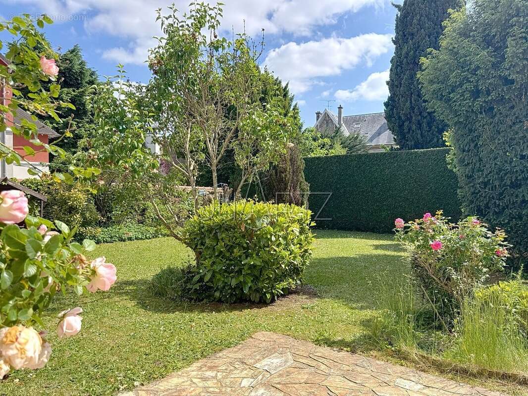 Maison à LE CHESNAY