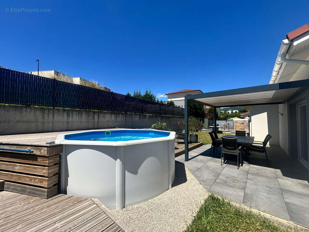 Maison à SAINT-CHAMOND