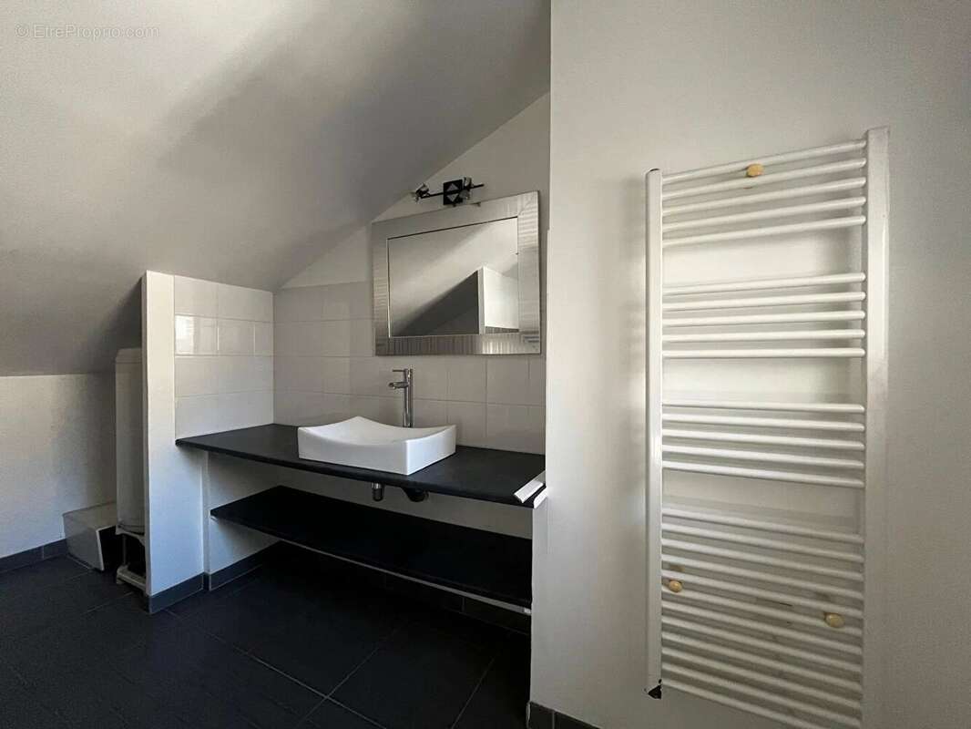 Appartement à PLOUGUENAST