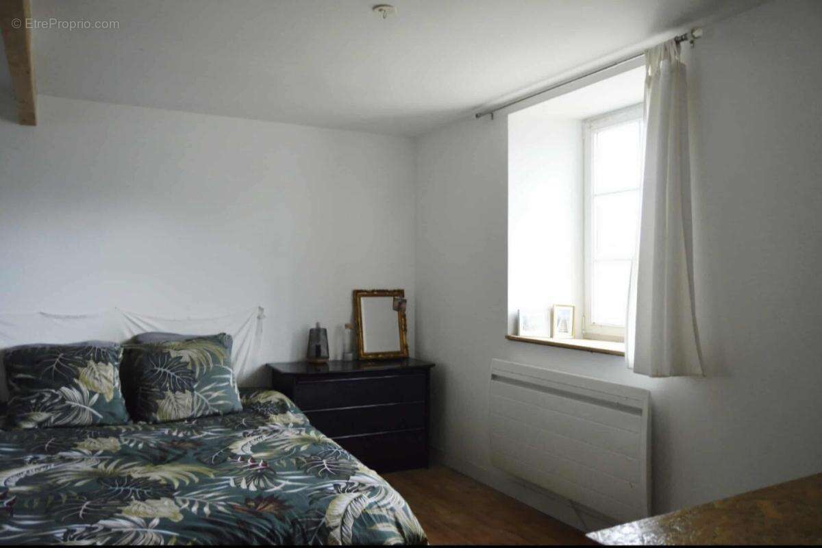 Maison à SAINT-MEEN