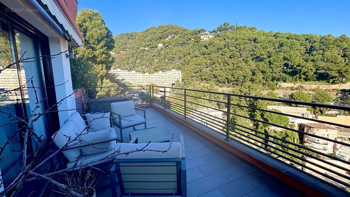Appartement à ROQUEBRUNE-CAP-MARTIN