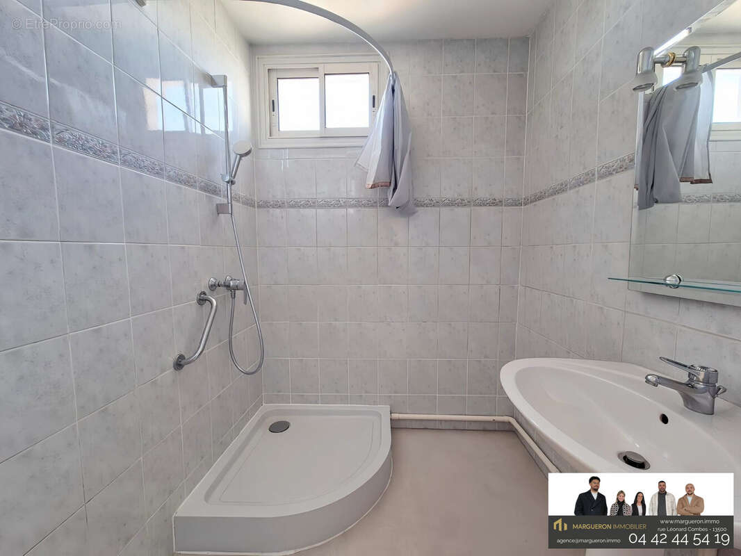 Appartement 89 m² à Martigues  - photo 6