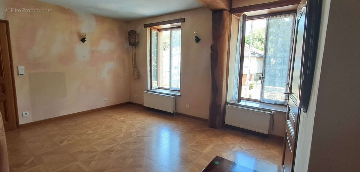 Maison 163 m² à Vrigne-Aux-Bois  - photo 8