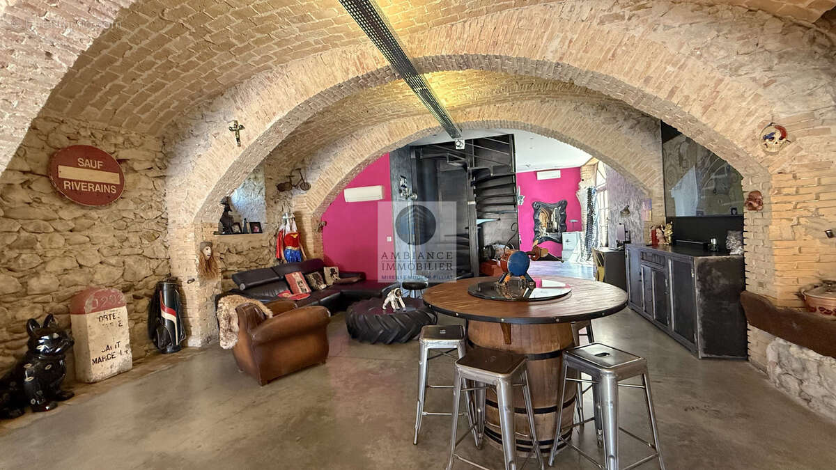 Appartement à LIVRON-SUR-DROME