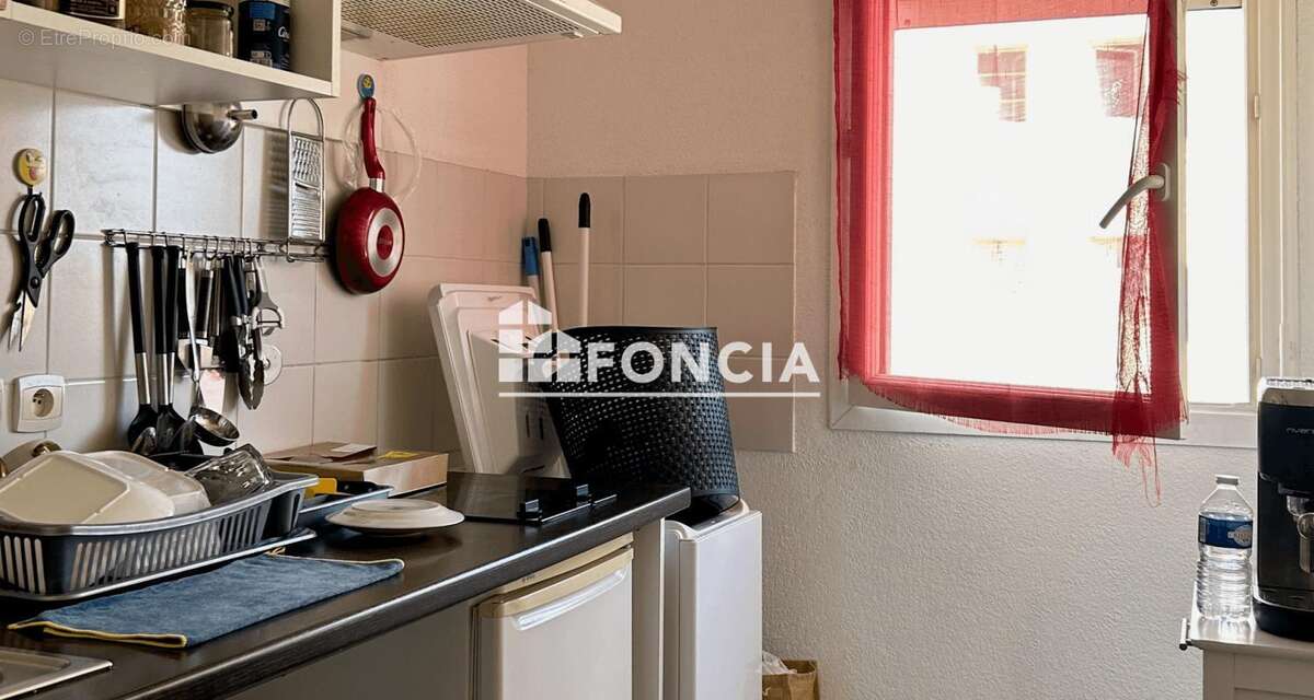 A Miramas, Quartier des Chirons : Appartement de type 2 de 42 m2, avec balcon et parking privatif - photo 5