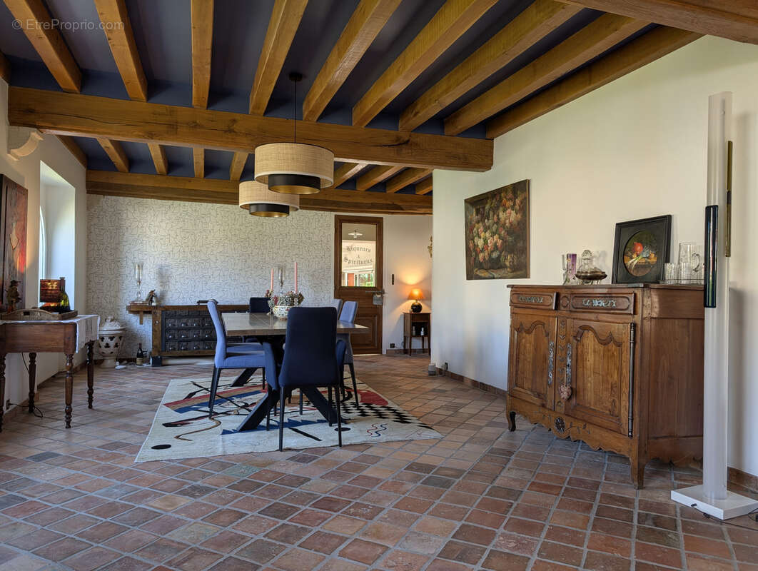 Maison à PIERREFITTE-SUR-SAULDRE