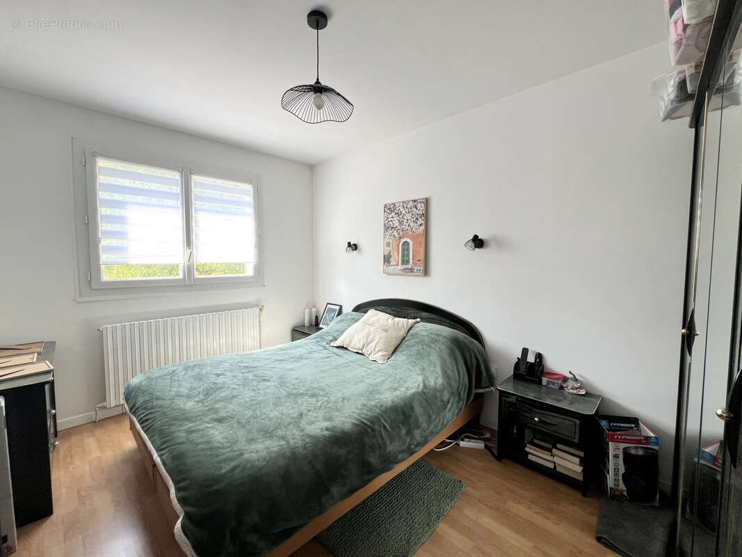 Maison 97 m² à Saussay  - photo 5