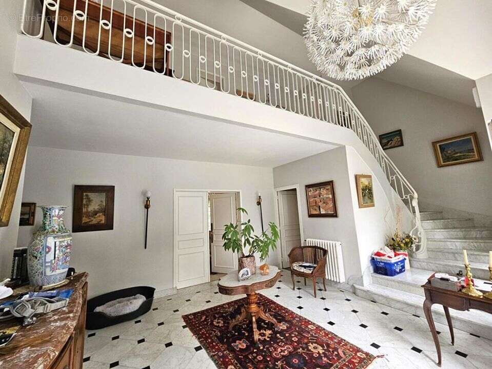 Maison à MATHIEU