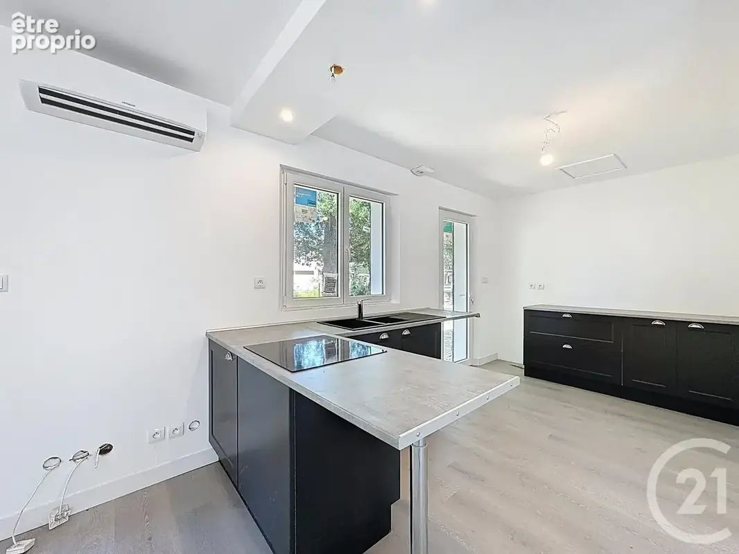 Maison 4 pièces 93 m² à vendre à La Ferte-Saint-Aubin (45240) - photo 4