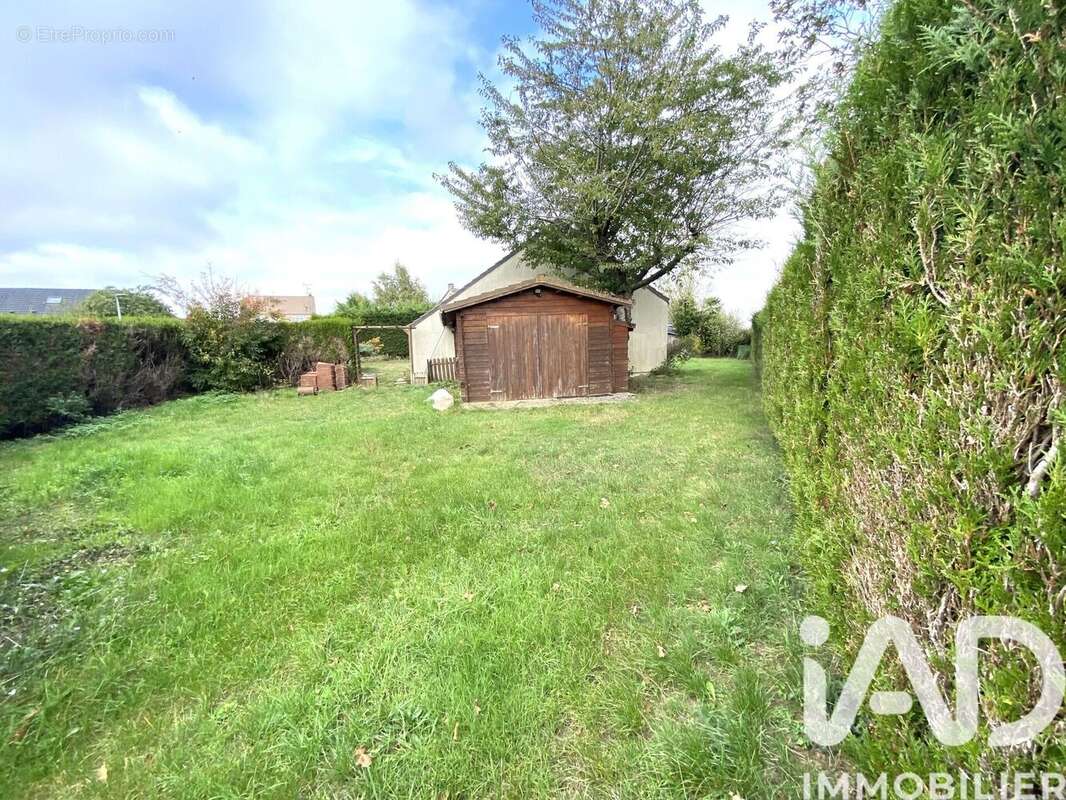 Photo 9 - Maison à SAINT-LUBIN-DES-JONCHERETS