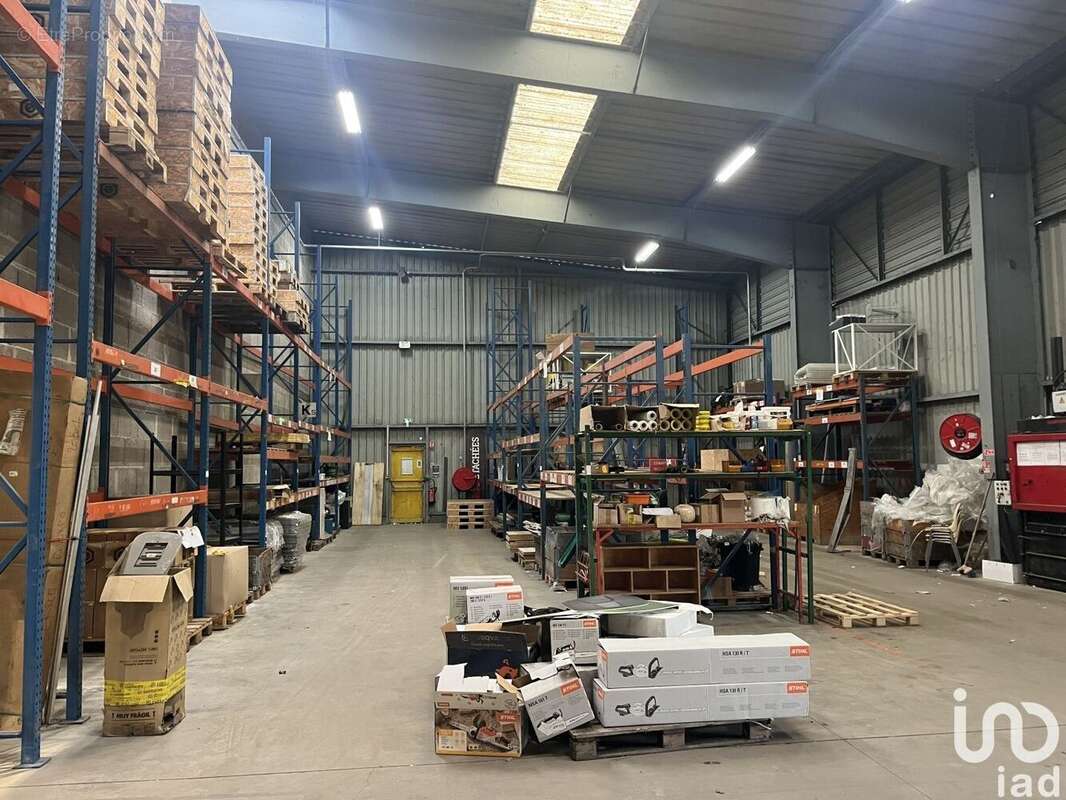 Photo 7 - Commerce à ECHIRE