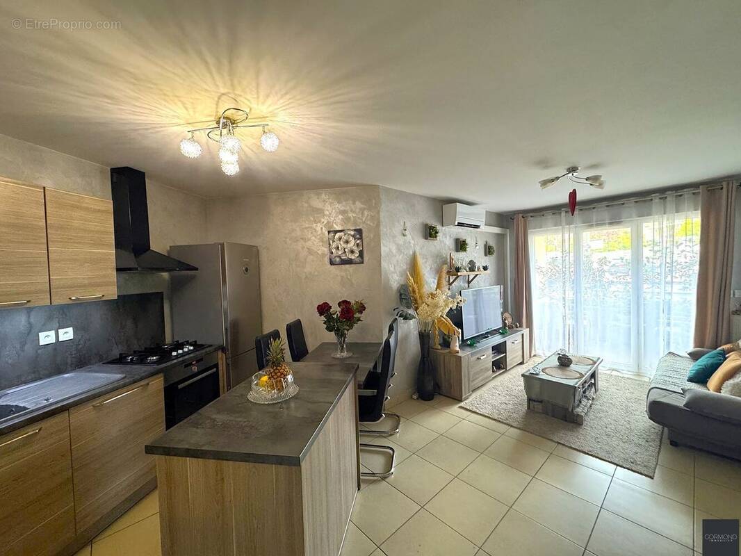 Appartement à HYERES
