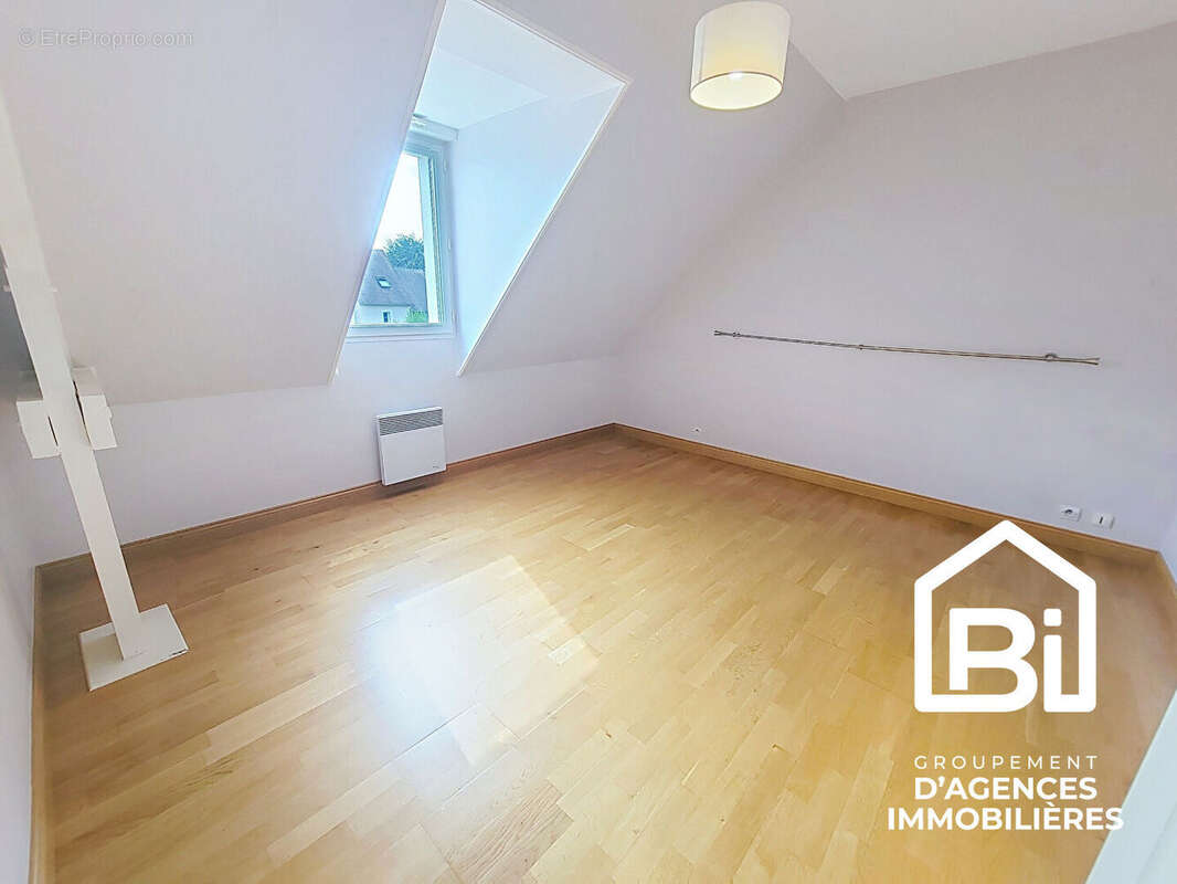 BENOUVILLE - mMaison de 7 pièces 124m2 - photo 14