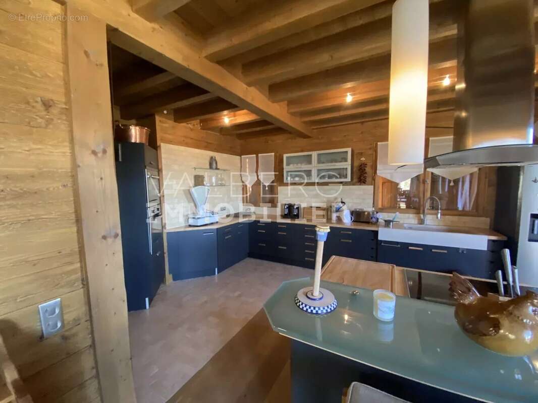 Chalet haut de gamme - 241 m² habitable - photo 9