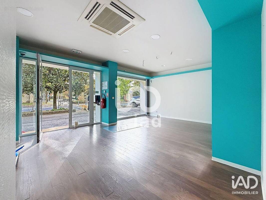 Photo 1 - Commerce à TARBES