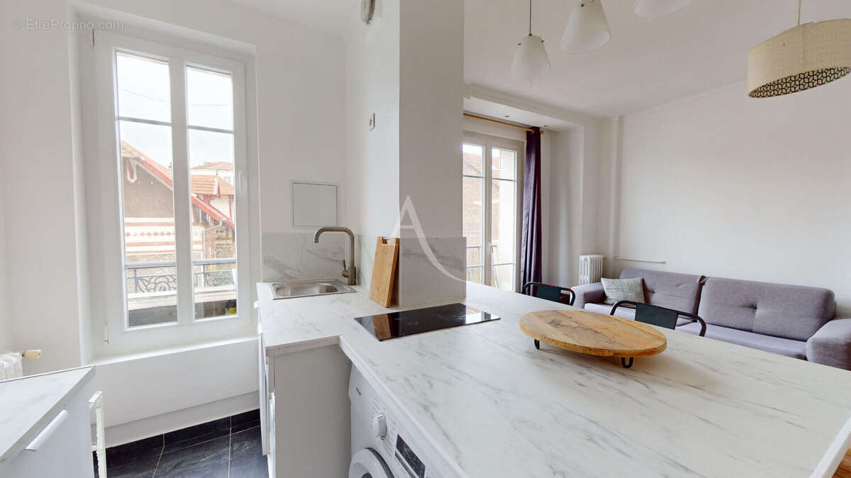Appartement à ASNIERES-SUR-SEINE